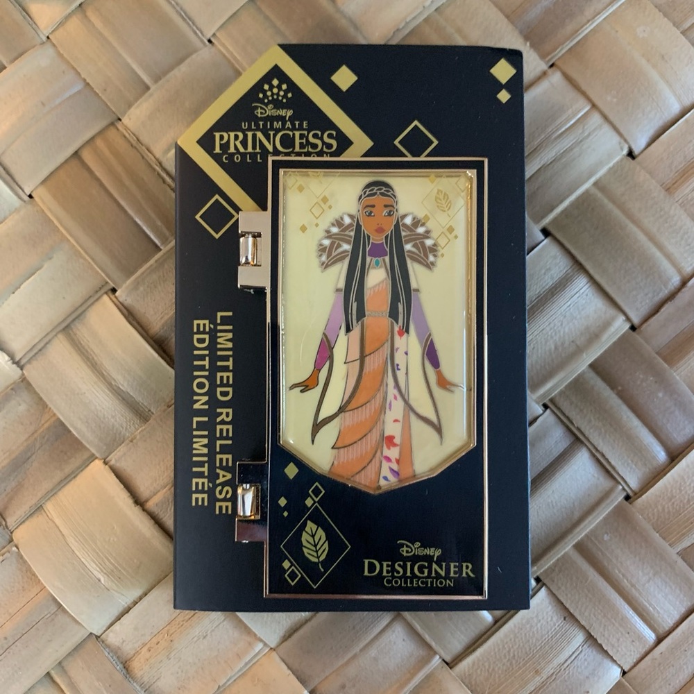 Disney  Pocahontas , designer ultimate Collection pin . - Picture 3 of 6